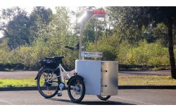 Le triporteur NIHOLA CARGO XL Propreté électrique tout équipé