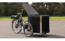 Triporteur CARGO XL Pro avec couvercle entièrement rabattu