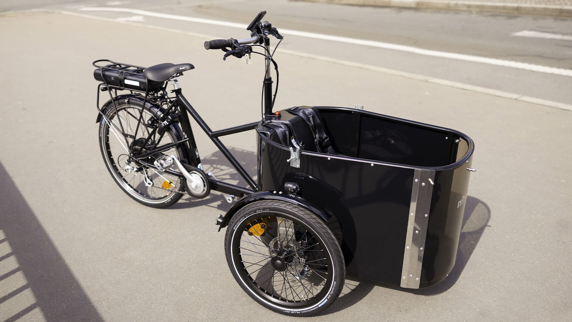 Le triporteur électrique NIHOLA Cargo Family