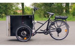 Vue de côté du NIHOLA CARGO XL Événementiel électrique 