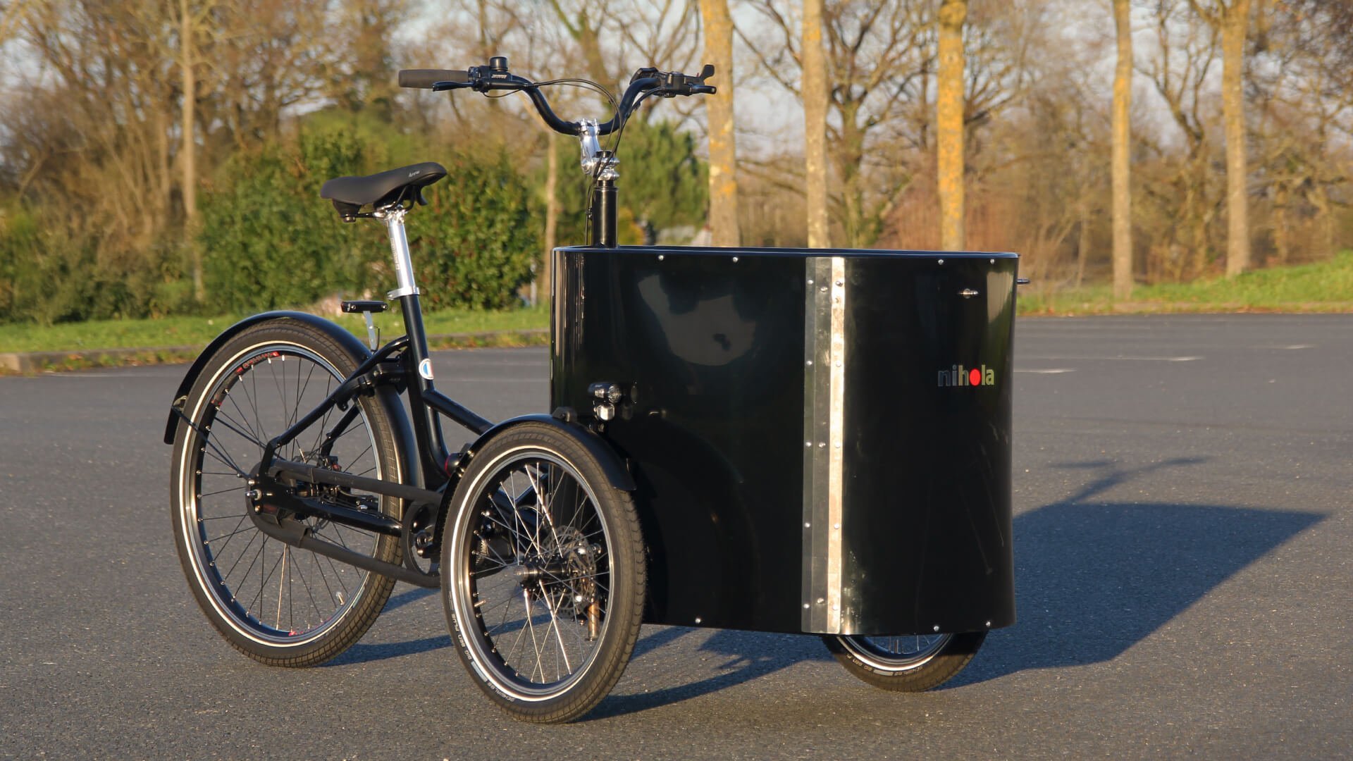 La malle avant du CARGO XL Pro offre un confortable volume de 230 litres