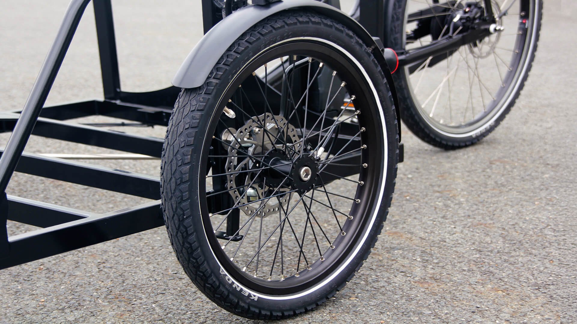 Le triporteur NIHOLA MAXX à destination des professionnels