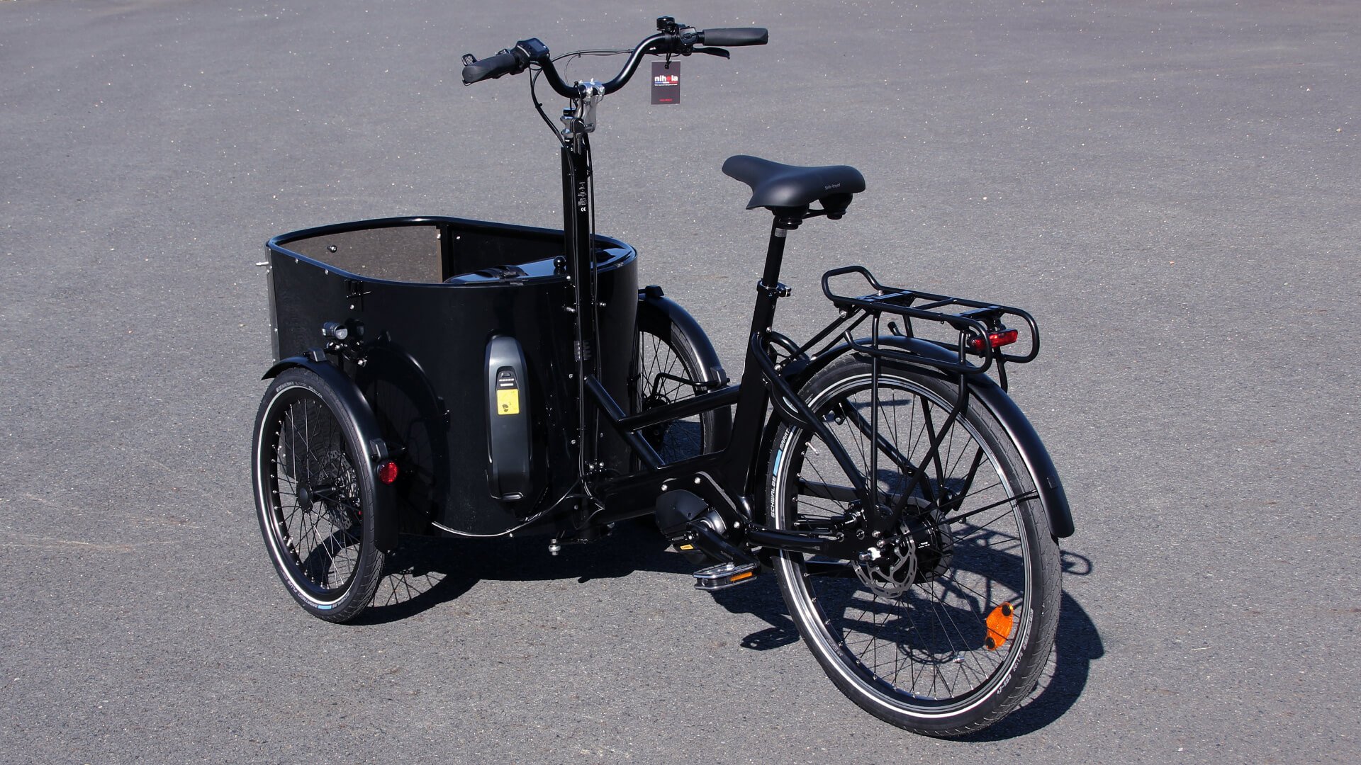 Le porte-bagage arrière est en option sur les versions musculaires et avec assistance pédalier Shimano