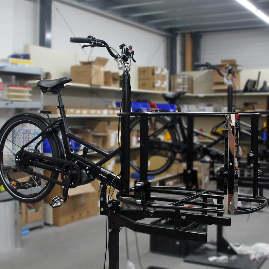 Nouveau cadre dans l'atelier Nihola